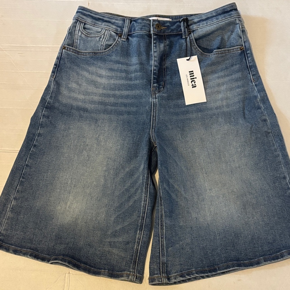 Mica large Shorts